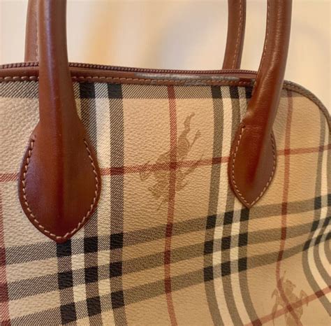 borse piccole burberry che c rosse prezzi|Borse mini di Burberry da donna .